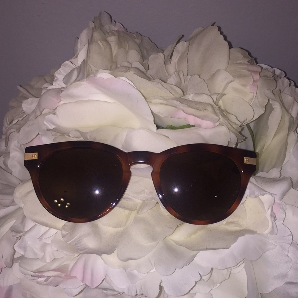 Cole hann sunglasses